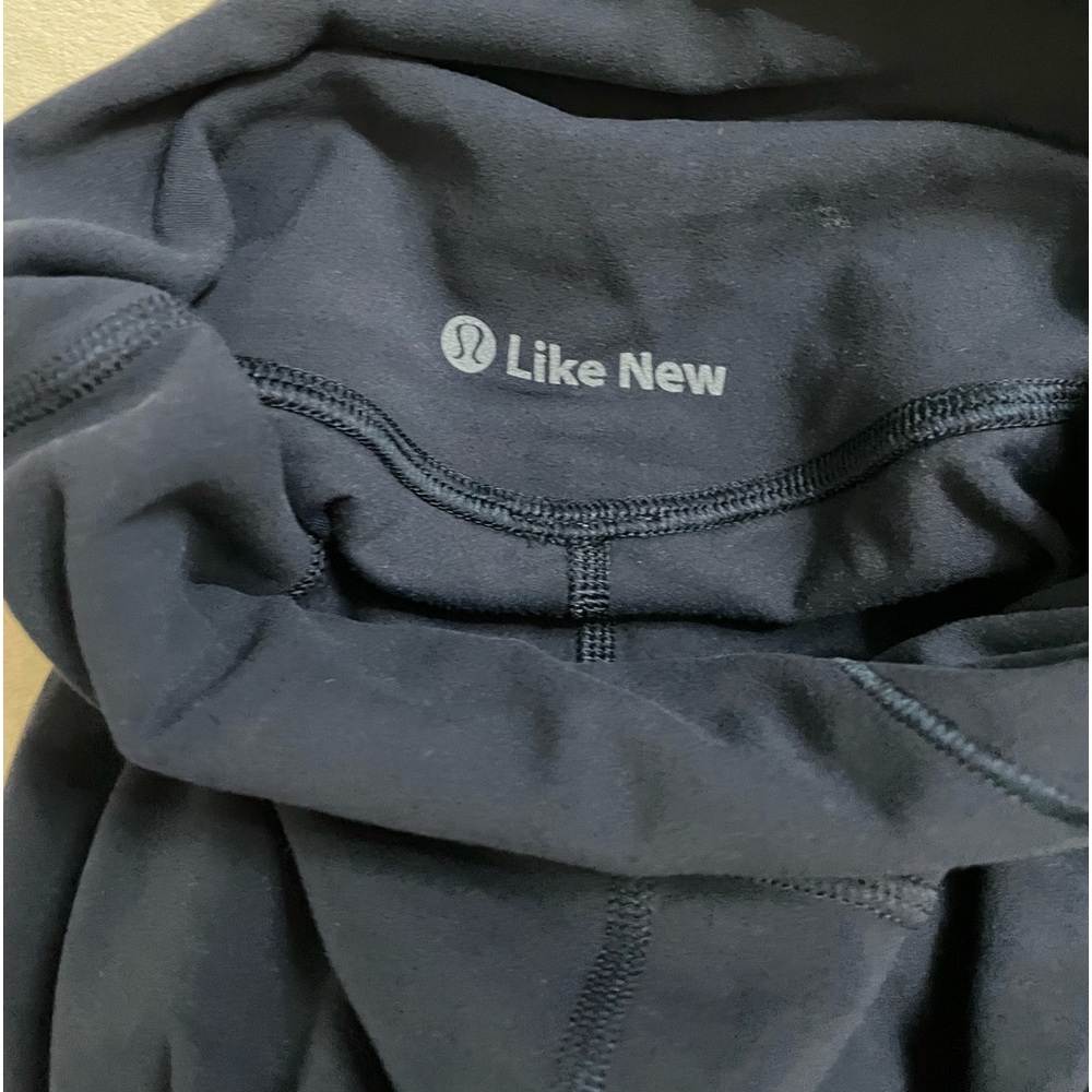 Lululemon Align High Rise Short True Navy Size 2 - Picture 7 of 11
